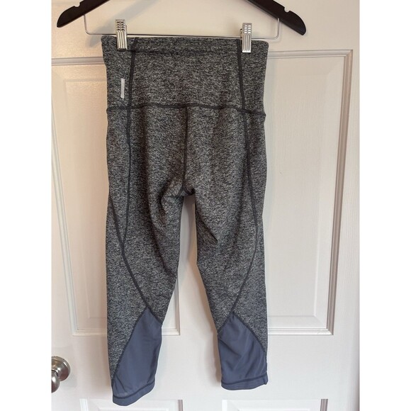 Zella High Waist Grey Crop Leggings w/Mesh Panels SZ XS Activewear Athleisure - Picture 5 of 9